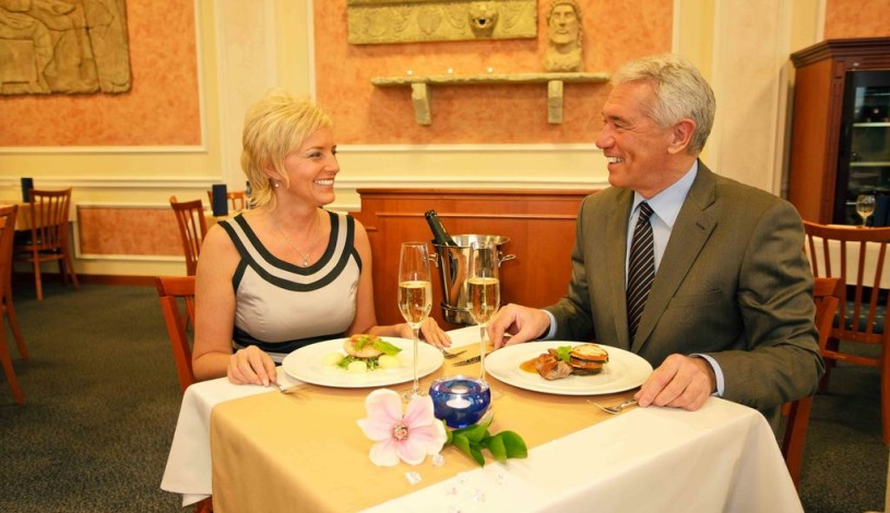 OLYMPIA hotel, s.r.o.**** Mariánské Lázně